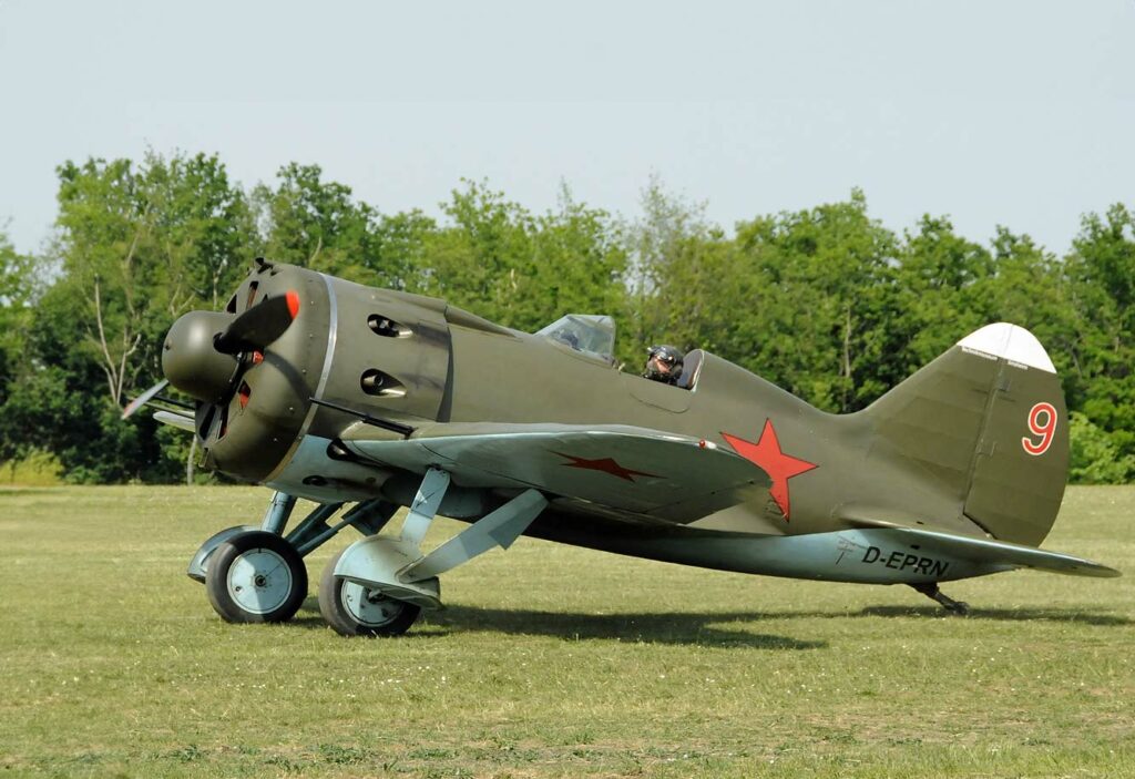 Polikarpov I-16