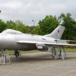 1955 - Mikoyan-Gurevich MiG-19 (Farmer)