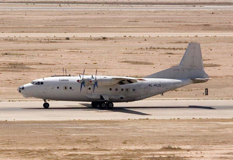 Antonov An-12 (Cub)