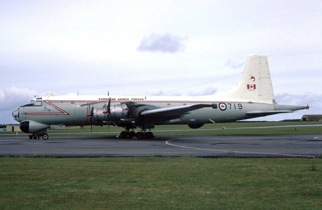 Canadair CP-107 Argus