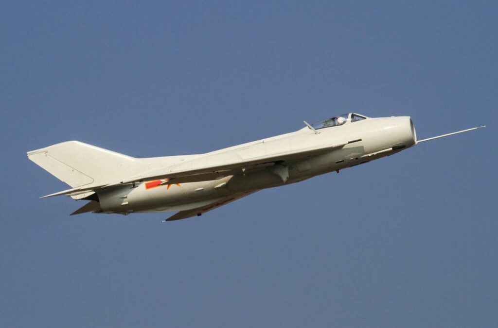 Shenyang (AVIC) J-6/F-6
