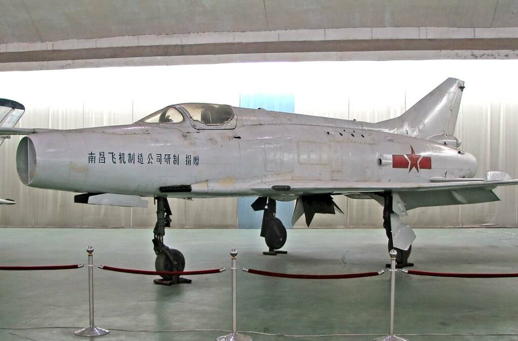 Nanchang J-12