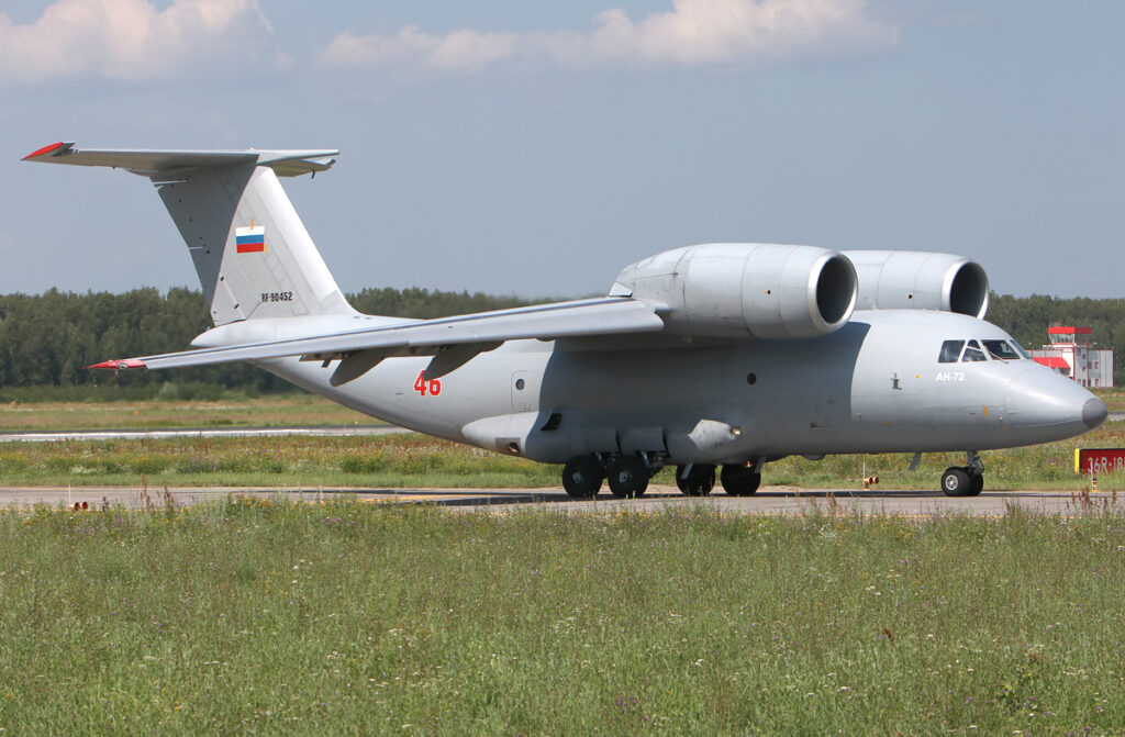 Antonov An-72 / An-74 (Coaler)