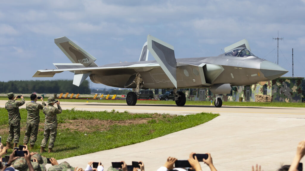 Chinese army secretly recruits Western pilots to train its airmen