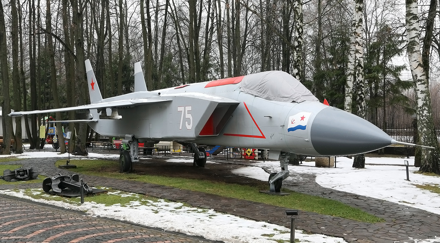 Yakovlev Yak-41 (Freestyle / Yak-141) - War Wings Daily