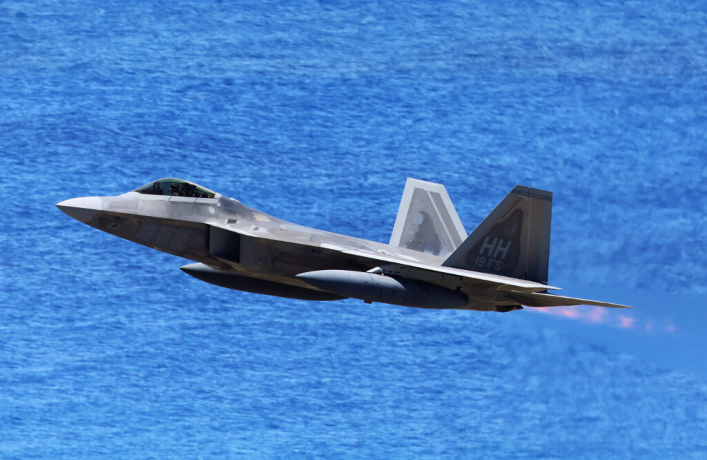 Joint F-22 and F-35 training: a new era of simulation