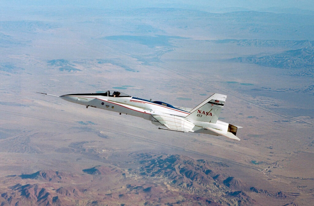 Boeing X-53 AAW (Active Aeroelastic Wing)