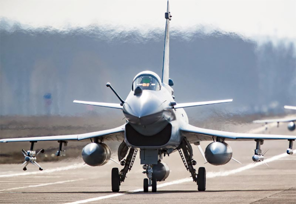 Chengdu (AVIC) J-10 (Vigorous Dragon)