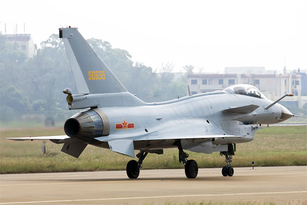 Chengdu (AVIC) J-10 (Vigorous Dragon)