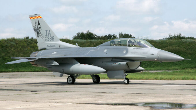 F-16s in Ukraine boost morale