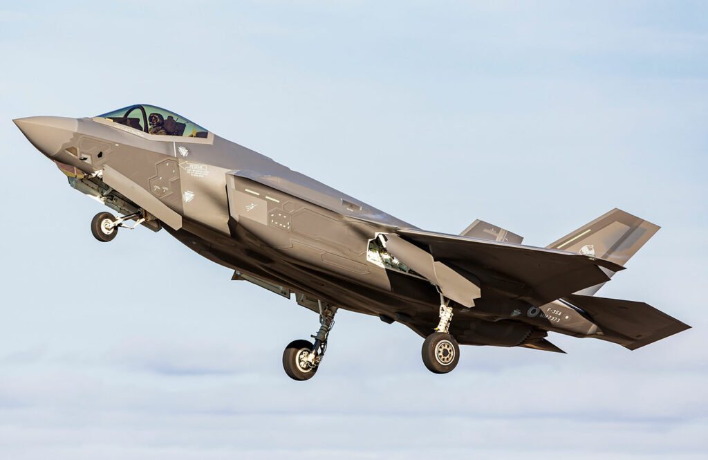 The technical challenges of developing the F-35 Lightning II