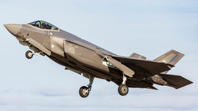 The technical challenges of developing the F-35 Lightning II