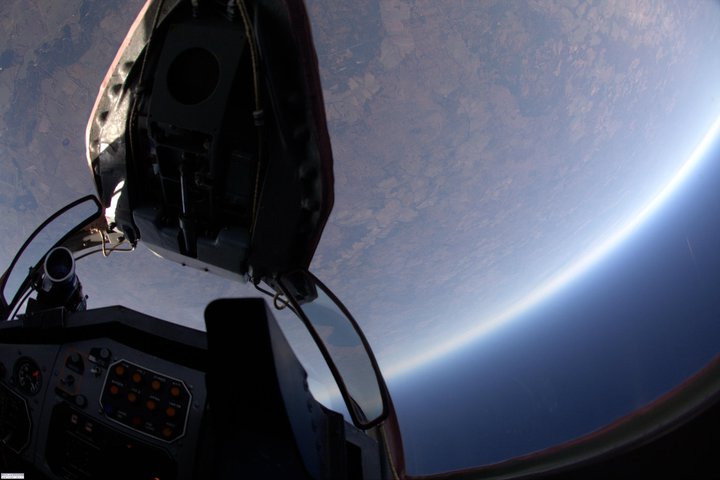 Fighter jets capable of flying at the edge of space