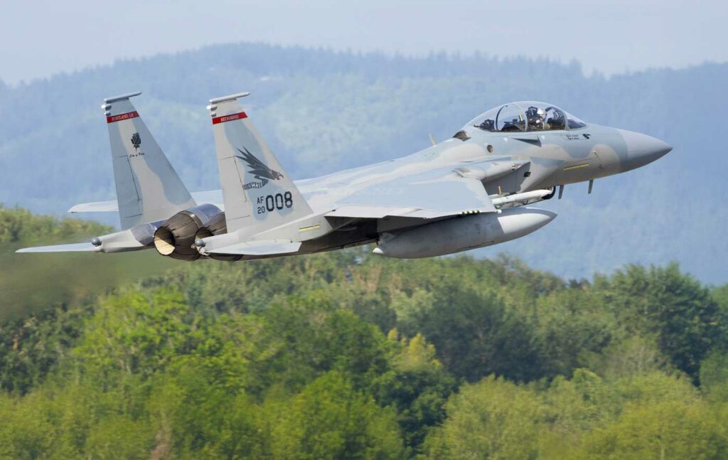 The Pentagon expands the F-15EX fleet to 129 aircraft