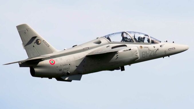 Leonardo-M-345-2 Italy integrates the M-345: a new dual-role training aircraft