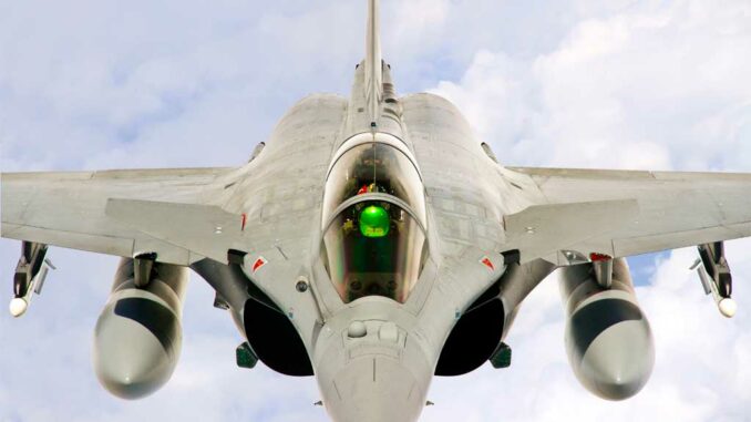 Missile-air-air How fighter jets avoid long-range missiles