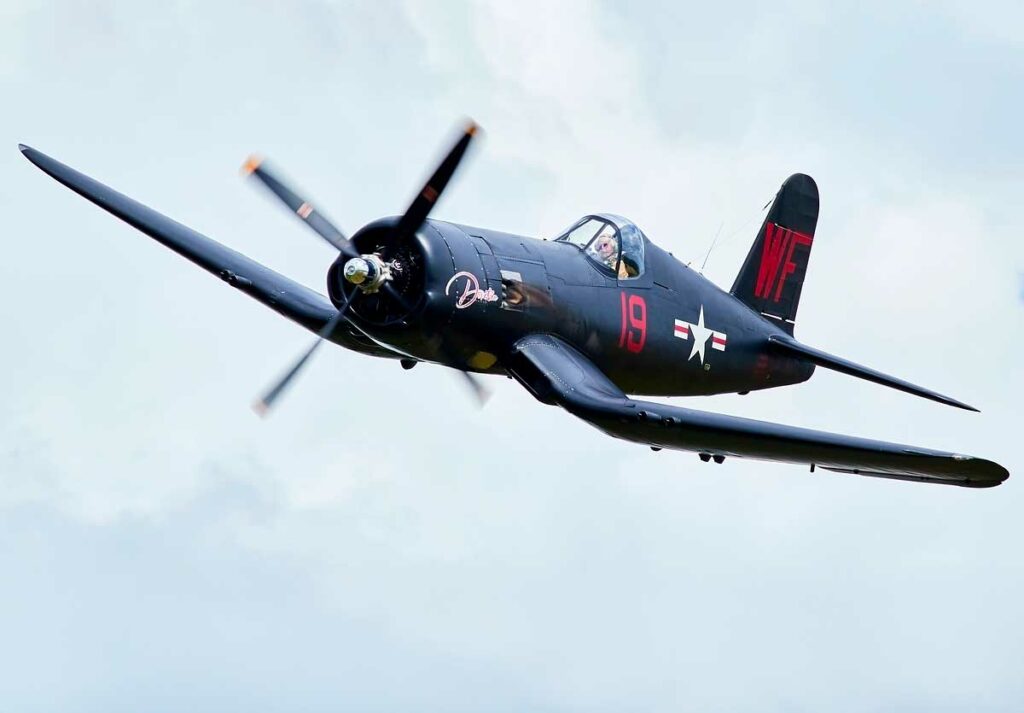 F4U Corsair