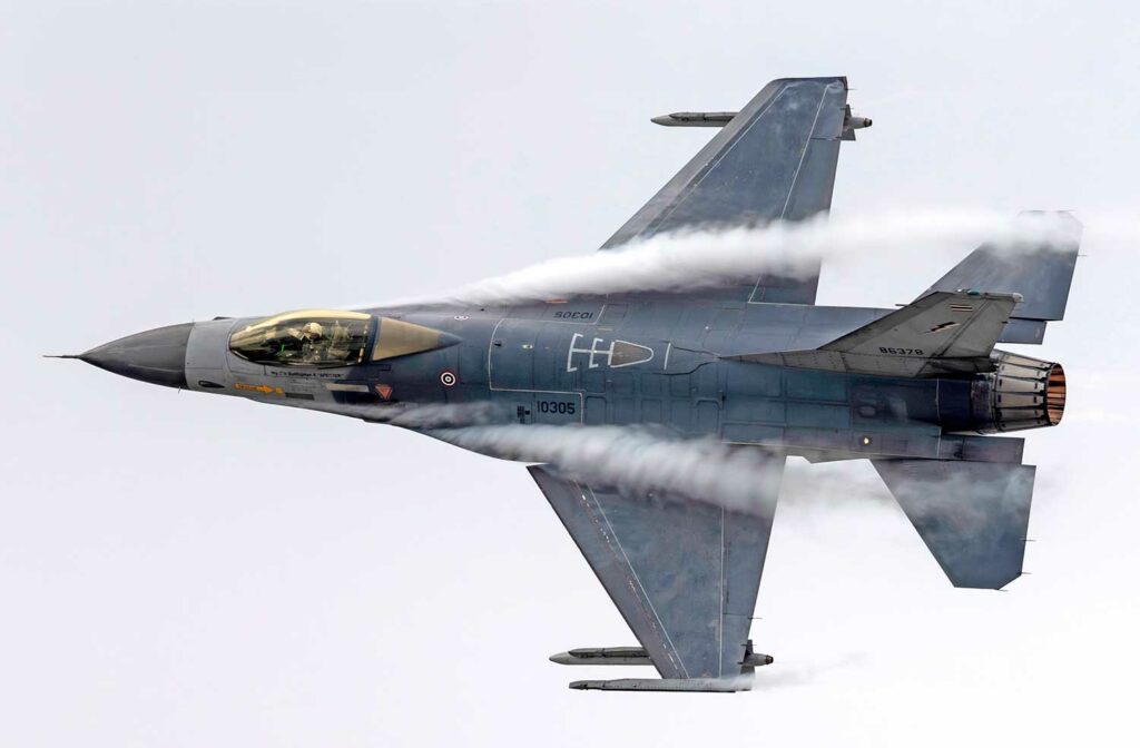 Thai F-16 strikes Cambodia