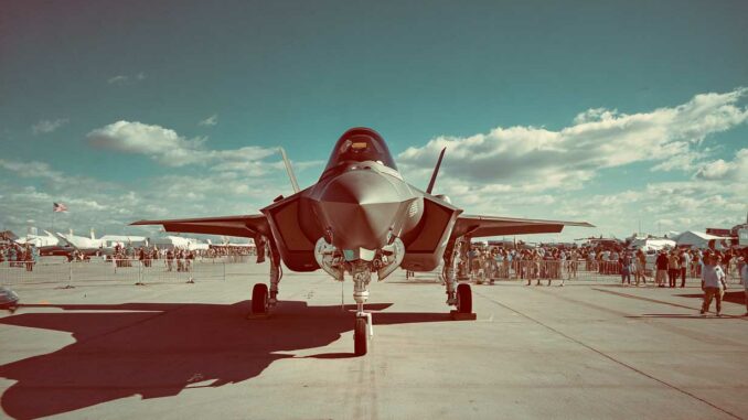 F-35-maintenance F-35 fighter jet