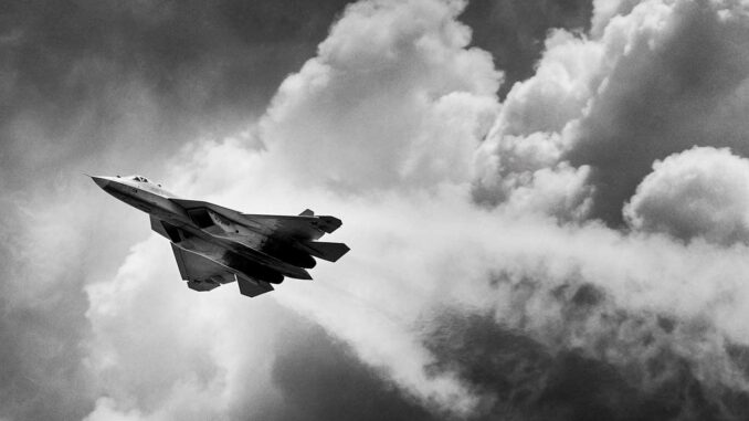 air-air-SU-57 SU-57 R-37M missile