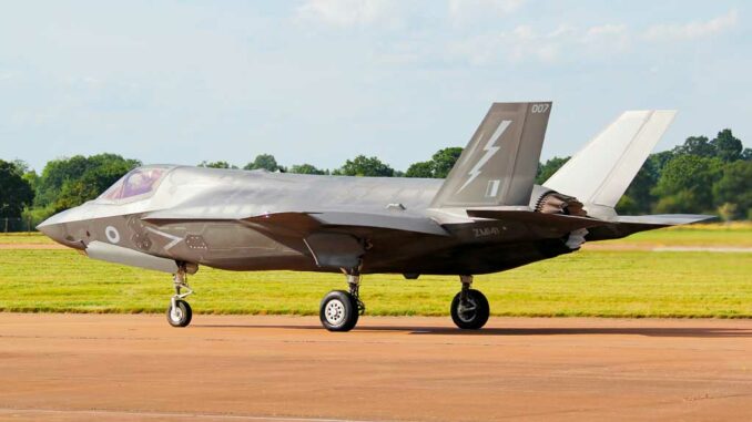 F-35-Lightning-II F-35 Lightning II