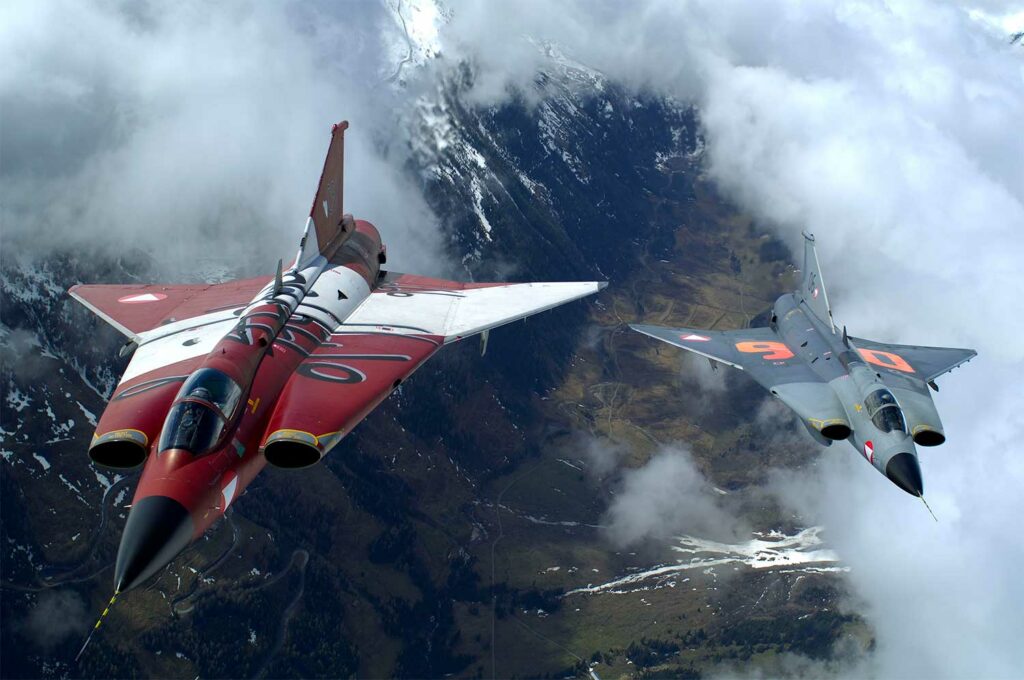 When the Saab Draken performed the Cobra before the Su-27