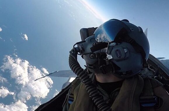 How fighter pilots adapt to enemy air defenses