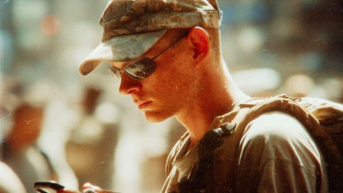 spy-reddit American soldiers approached for espionage via LinkedIn and Reddit