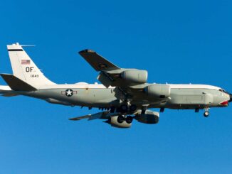 US spy plane circles Russia