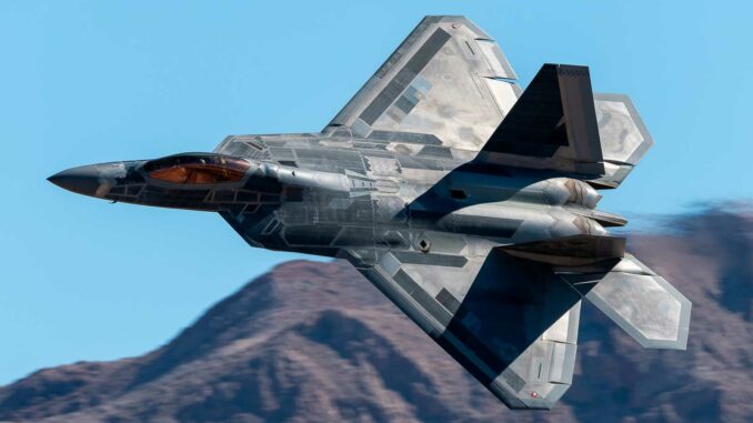 F-22 Raptor chrome paint