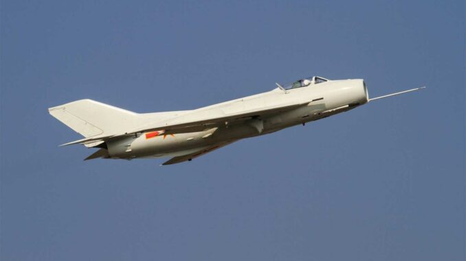Shenyang J-6