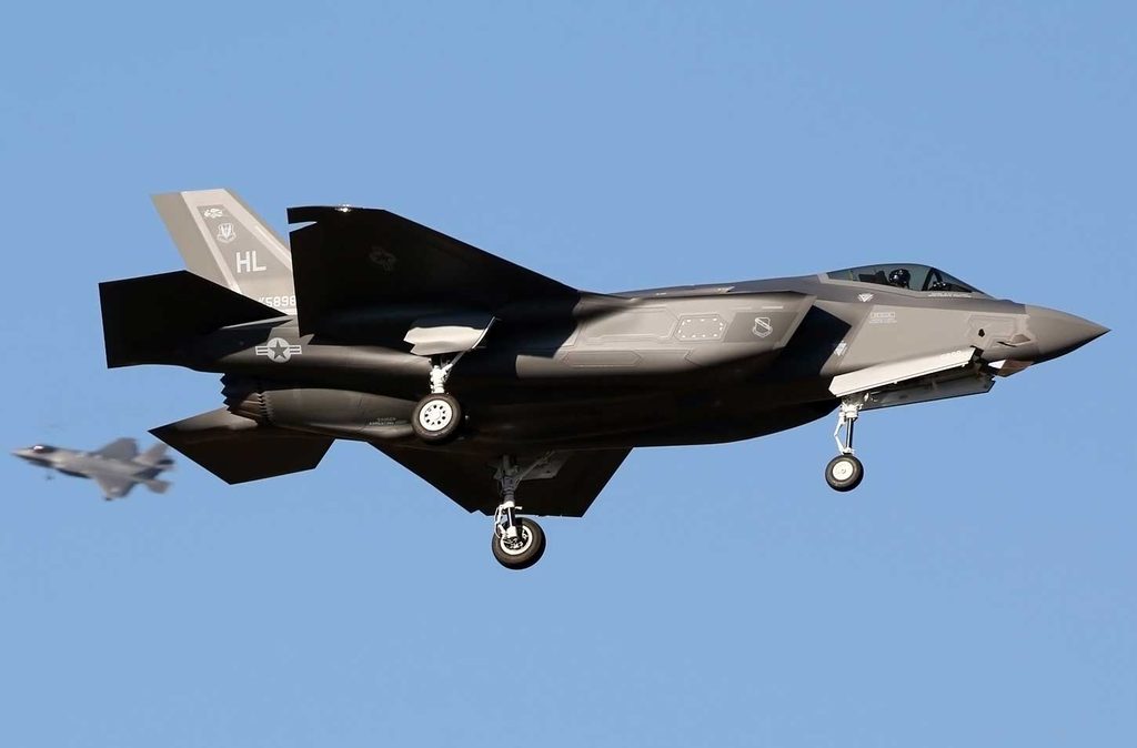 fighter jet USAF